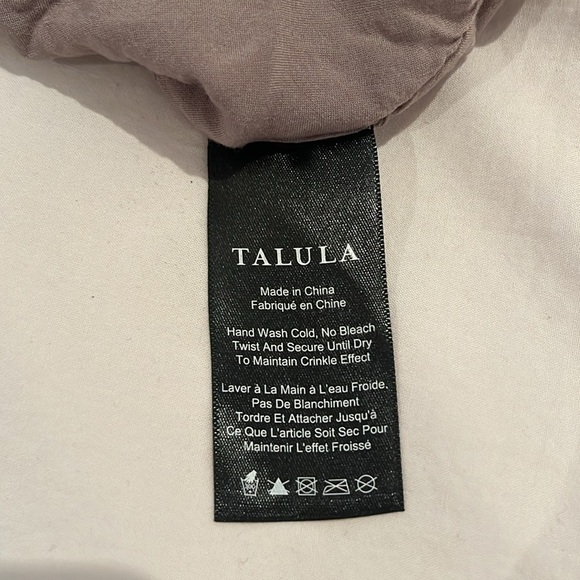 ARITZIA TALULA Horatio Dress - Picture 4 of 5